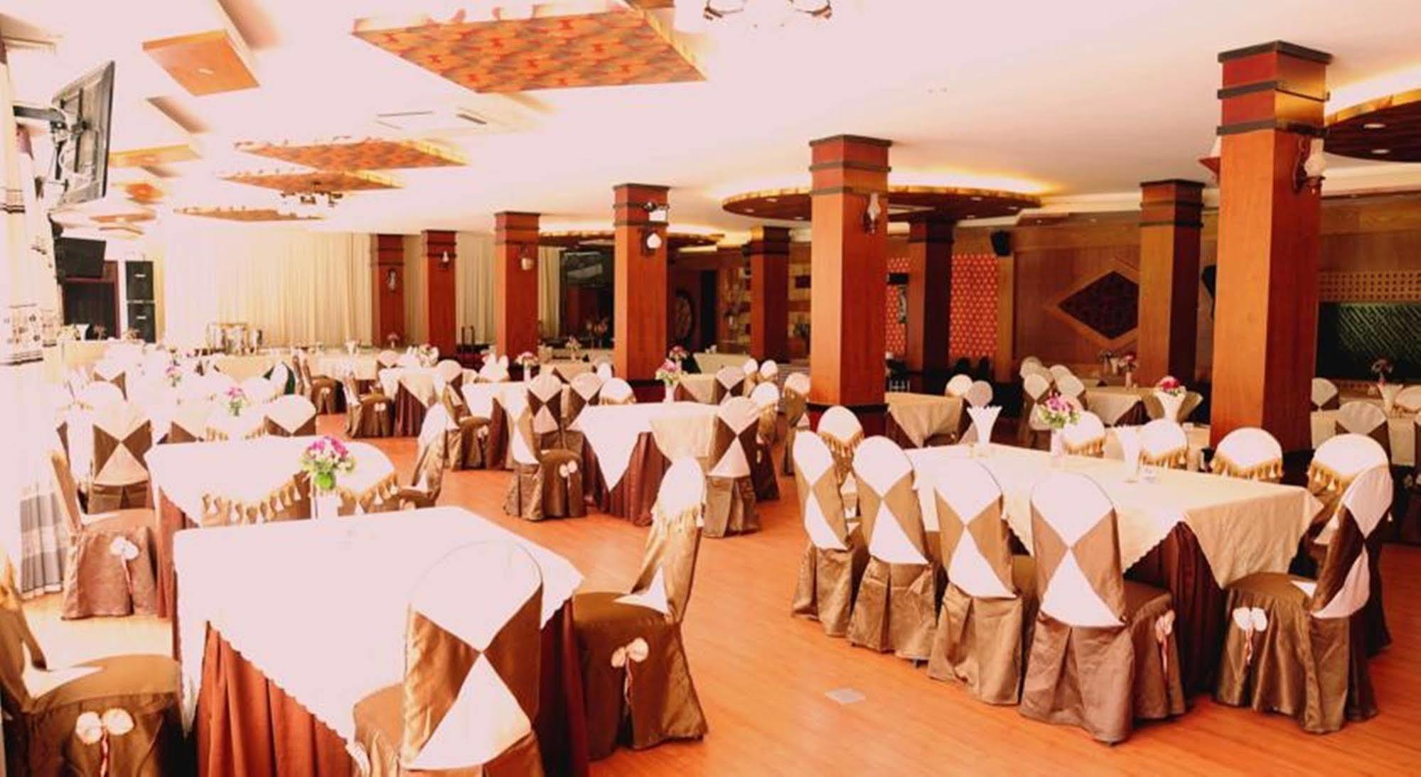 Cuu Long Hotel Can Tho Esterno foto